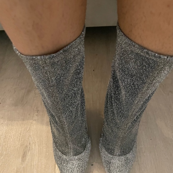 Midland Schulz Glitter Silver Bootie size 8 - Picture 6 of 7